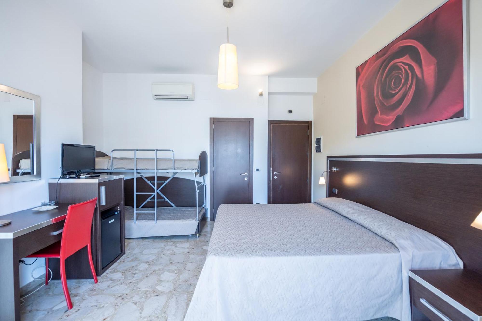 Hotel Florence San Benedetto del Tronto Exterior foto