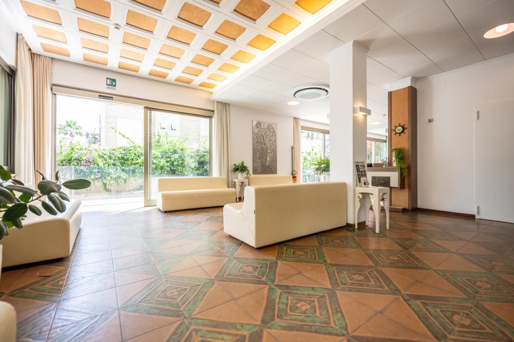 Hotel Florence San Benedetto del Tronto Exterior foto